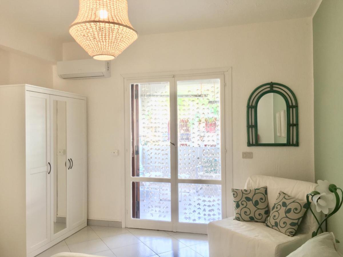 Apartmán Baia Degli Dei - Living La Nike Giardini Naxos Exteriér fotografie